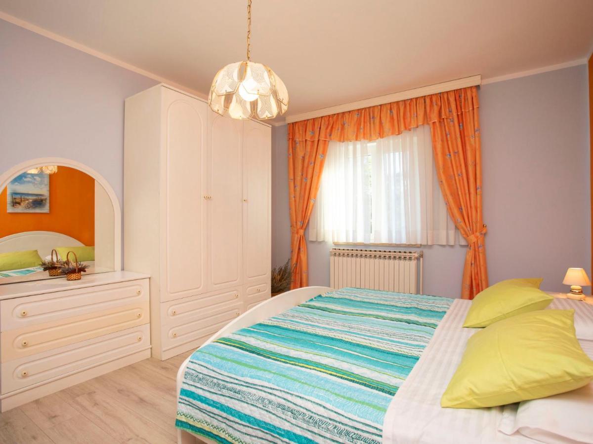 Apartment Olivia By Interhome Pićan Exteriér fotografie