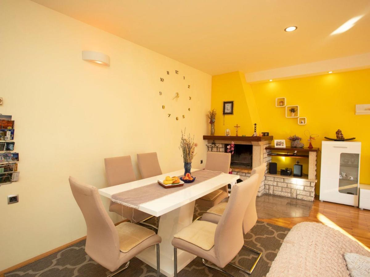 Apartment Olivia By Interhome Pićan Exteriér fotografie